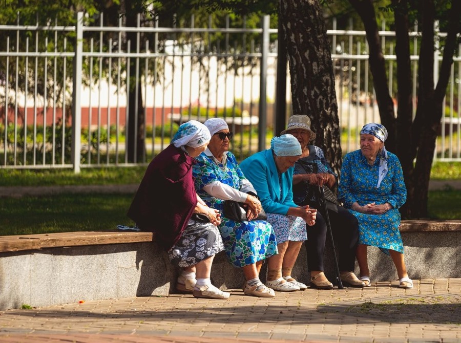 Количество пенсионеров в России сейчас