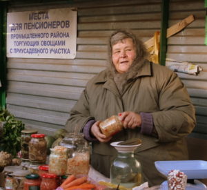 Как прожить пенсионеру на пенсию в России