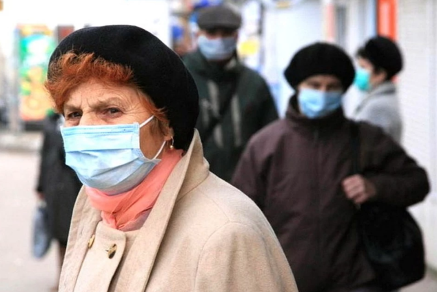 Где пенсионеру купить медицинскую маску для лица
